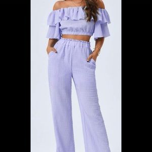 SHEIN OFF SHOULDER CROP TOP AND PAPERBAG WAIST PANT SET-SIZE SMALL US4